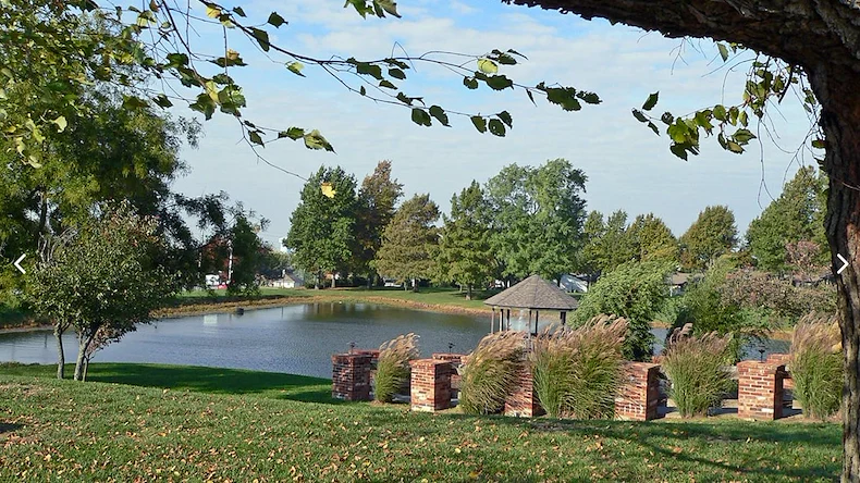 Image of Foxwood Springs Living Center (1)