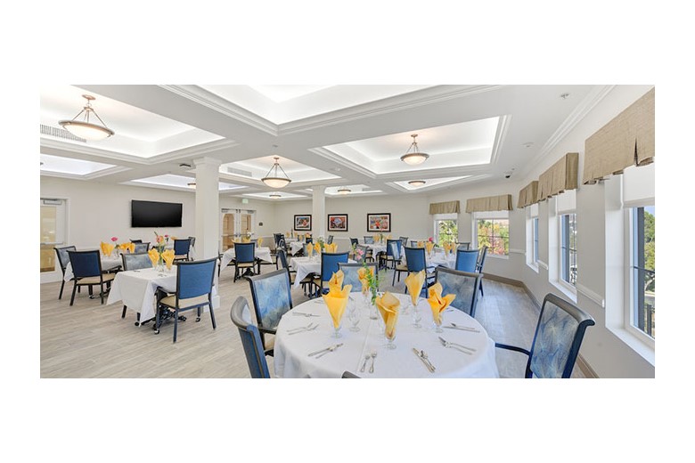 Image of Silverado Thousand Oaks Memory Care Community (5)