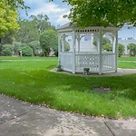 Image of Arden Courts at Sterling Heights (10)