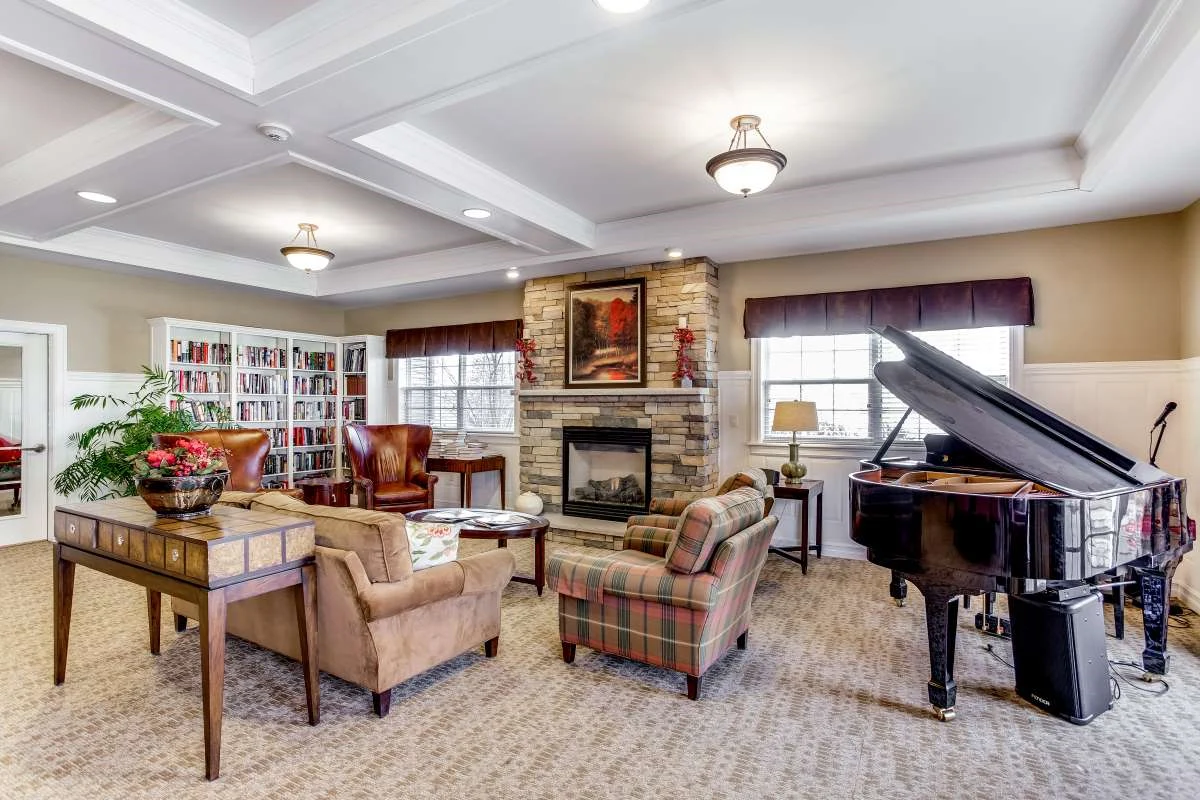 Image of Summit at Eastwyck (2)