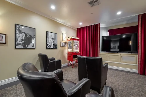 Image of Aegis Living Pleasant Hill (8)