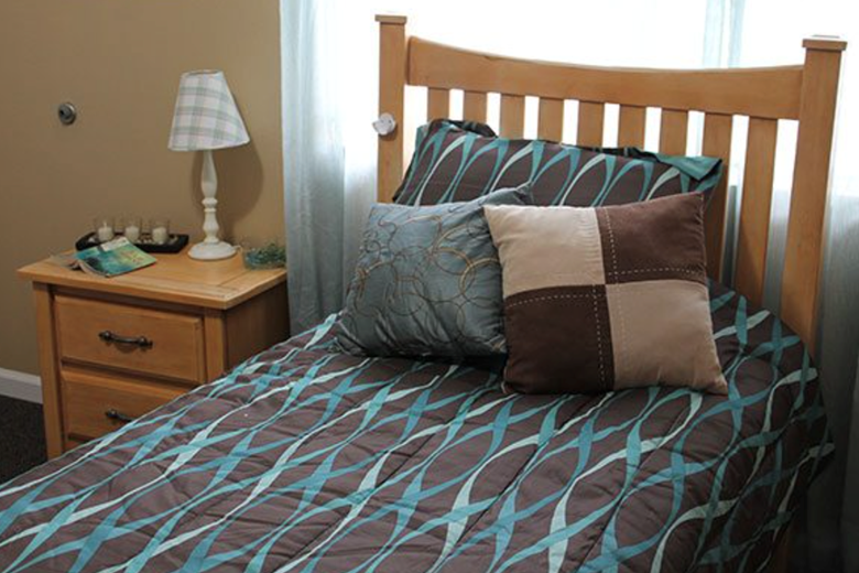 Image of Ashley Manor - Sage 1 (3)