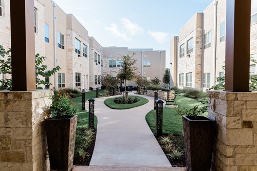 Image of Legacy Oaks Senior Living (9)