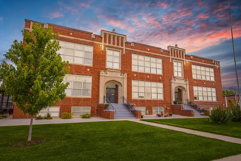 Image of Harrison Court Apartments (1)