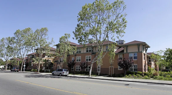 Image of Broadmoor Plaza (1)