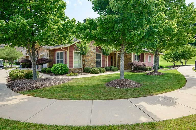 Image of Garden Plaza at Cleveland (3)