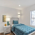 Image of Enrich at 519 (6)