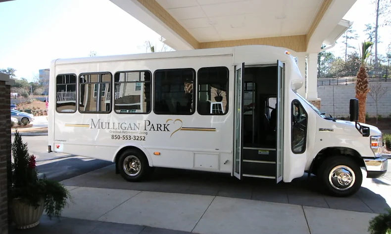 Mulligan Park Gracious Retirement Living Hawthorn Senior Independent Living in Tallahassee, Florida transportation bus