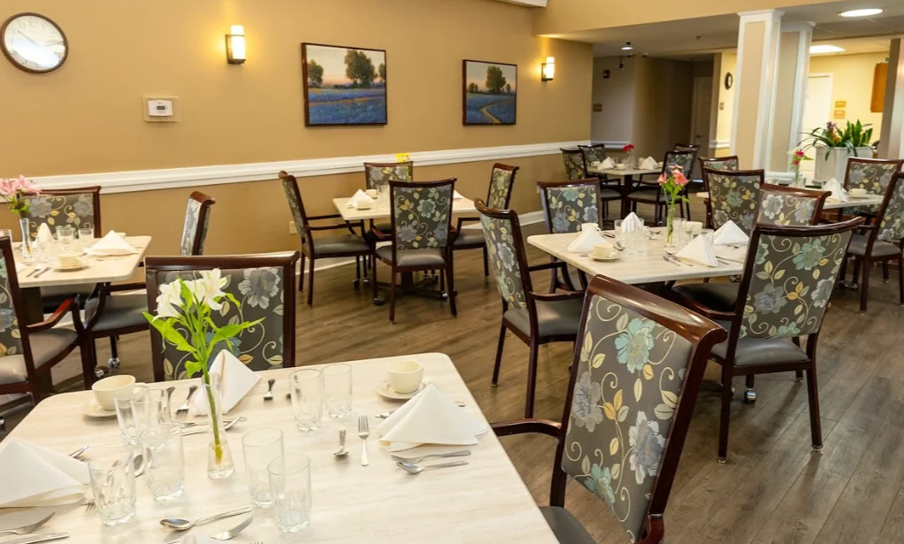 Image of Commonwealth Assisted Living at Cedar Bluff (5)