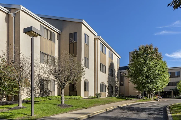 Image of Elderwood At Williamsville (1)