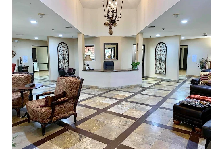 Image of Oak Ridge Manor (2)