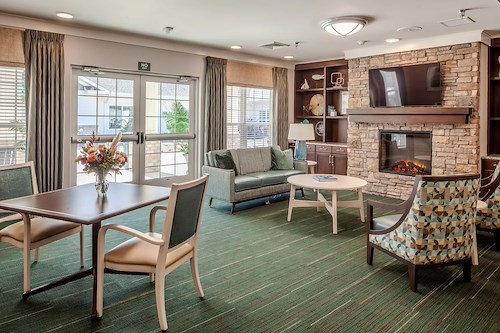 PruittHealth - Crystal Coast Skilled Nursing & Rehabilitation Center Senior Care in Beaufort, North Carolina living room