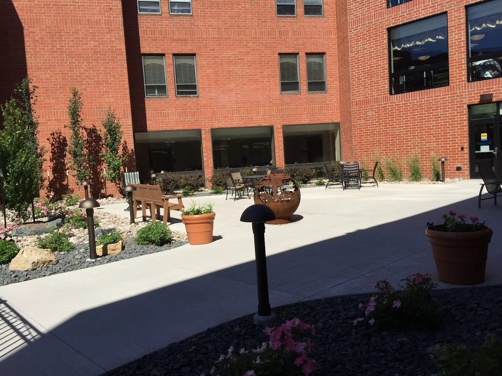 Image of Bethany on University (10)