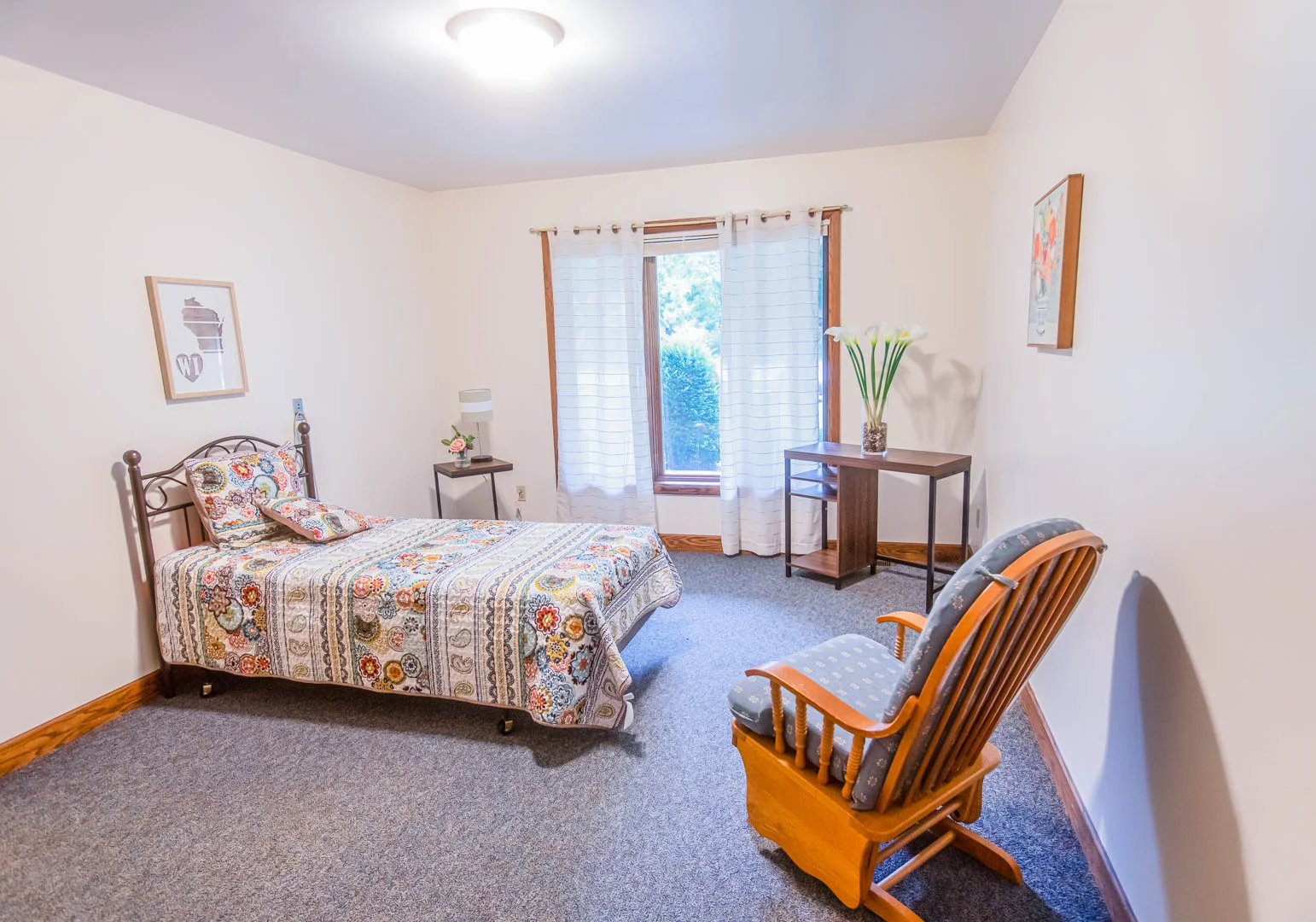 Image of Cottonwood Manor Assisted Living (3)