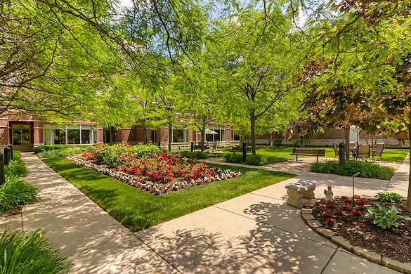 Image of Brookdale Glen Ellyn (10)