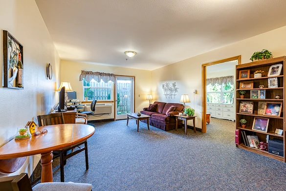 Image of Forest Grove Beehive (10)