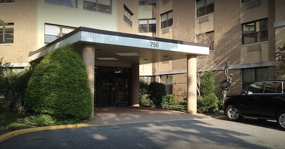 Image of Townhouse Center For Rehabilitation & Nursing (1)