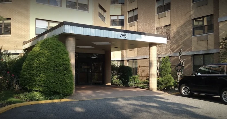 Image of Townhouse Center For Rehabilitation & Nursing (1)