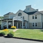 Image of The Arbors at Amherst (1)