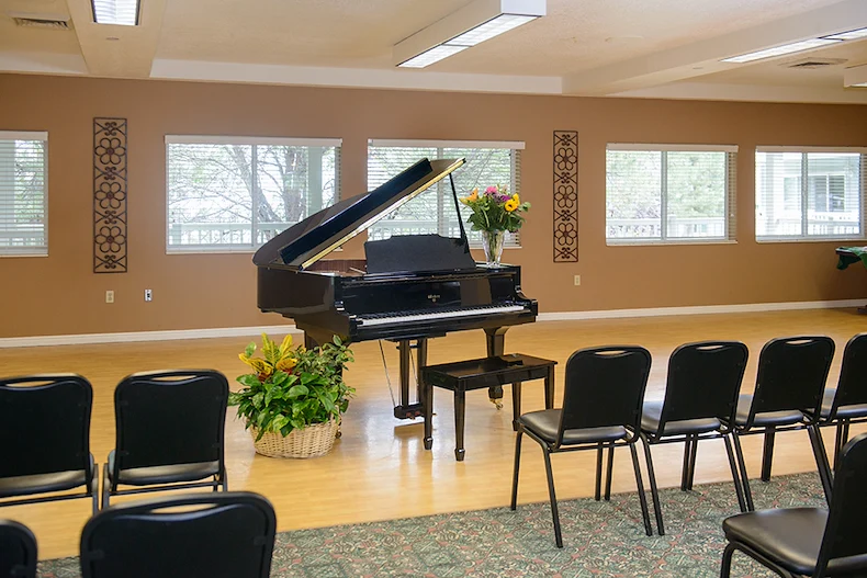 Image of Highland Cove Retirement Community (7)