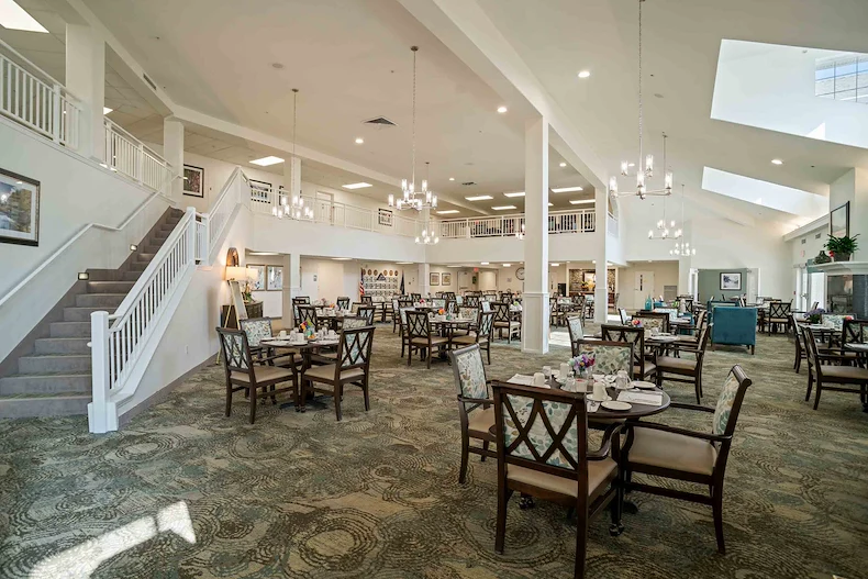 Olympus Ranch Gracious Retirement Living Hawthorn Senior Independent Living in Murray, Utah dining room
