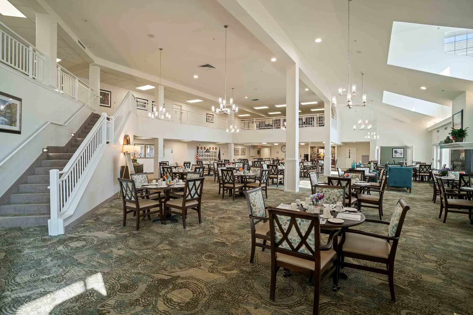 Olympus Ranch Gracious Retirement Living Hawthorn Senior Independent Living in Murray, Utah dining room