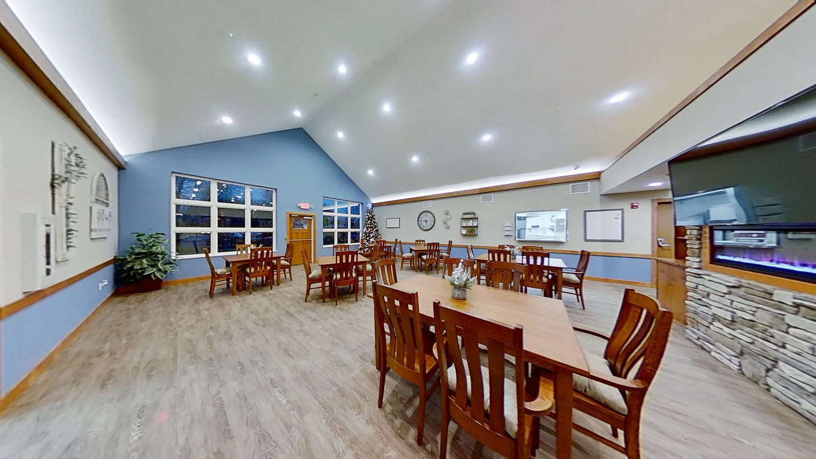 Image of Suite Living Senior Care of Brooklyn Park (3)