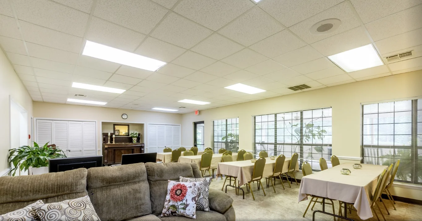 Image of Knollwood Retirement Center (3)