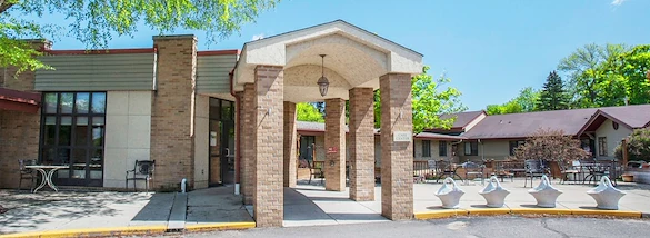 Image of Lake Ridge Care Center (1)