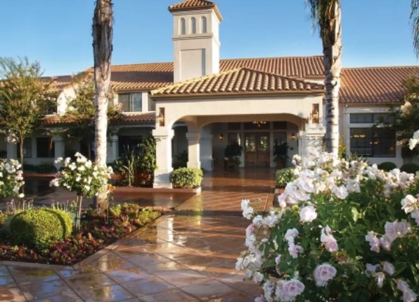 Image of Oakmont of Escondido Hills (1)