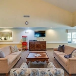 Image of The Legacy of Southpointe Drive (4)