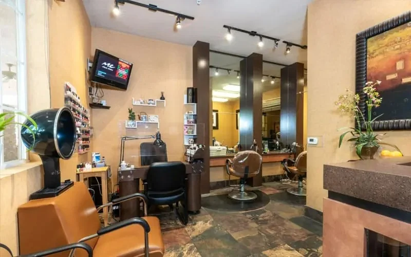 Image of Carefree Senior Living at The Willows (6)