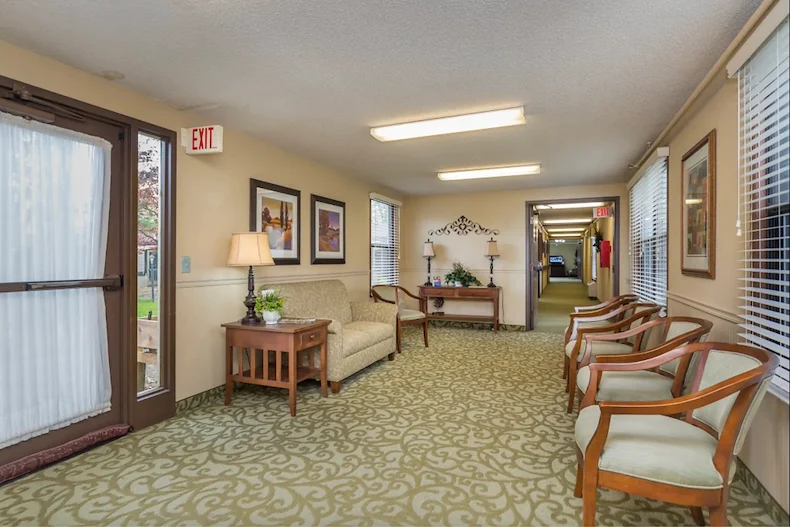 Image of Woodlands of Findlay Assisted Living (2)