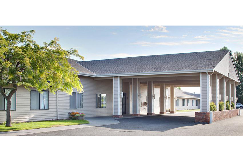 Image of Columbia Crest Center (1)
