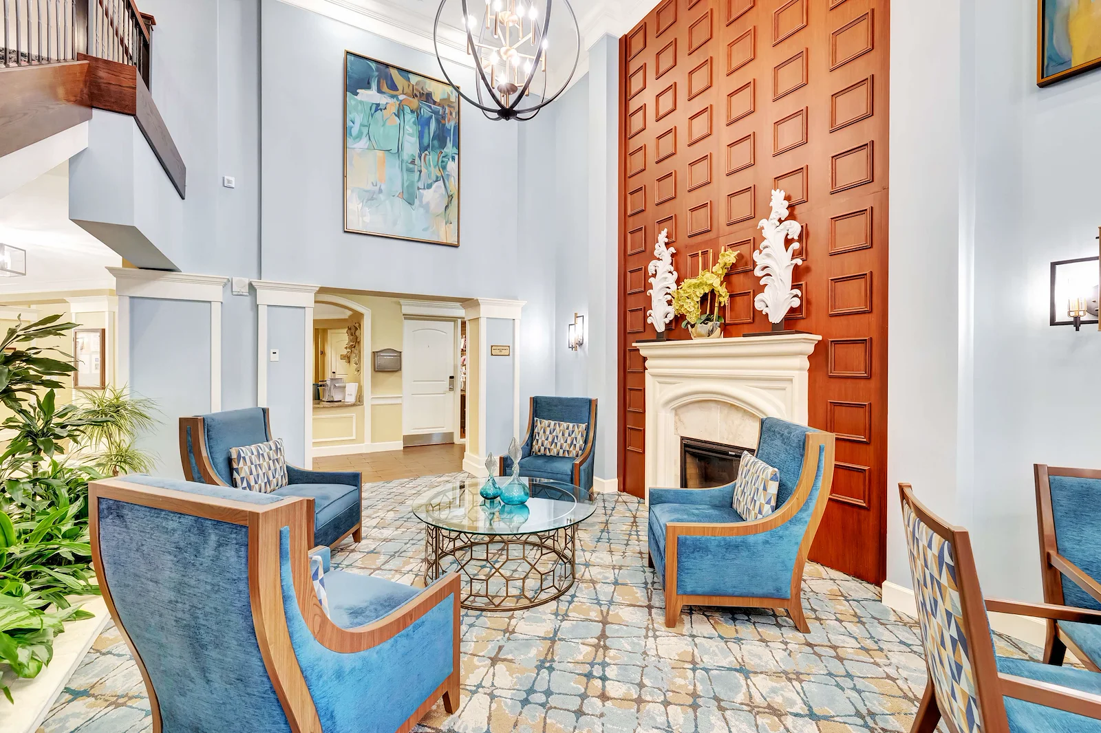 Allegro Boynton Beach, senior living community offering independent living, assisted living, memory care, and respite care in Boynton Beach, FL, common sitting area by fireplace