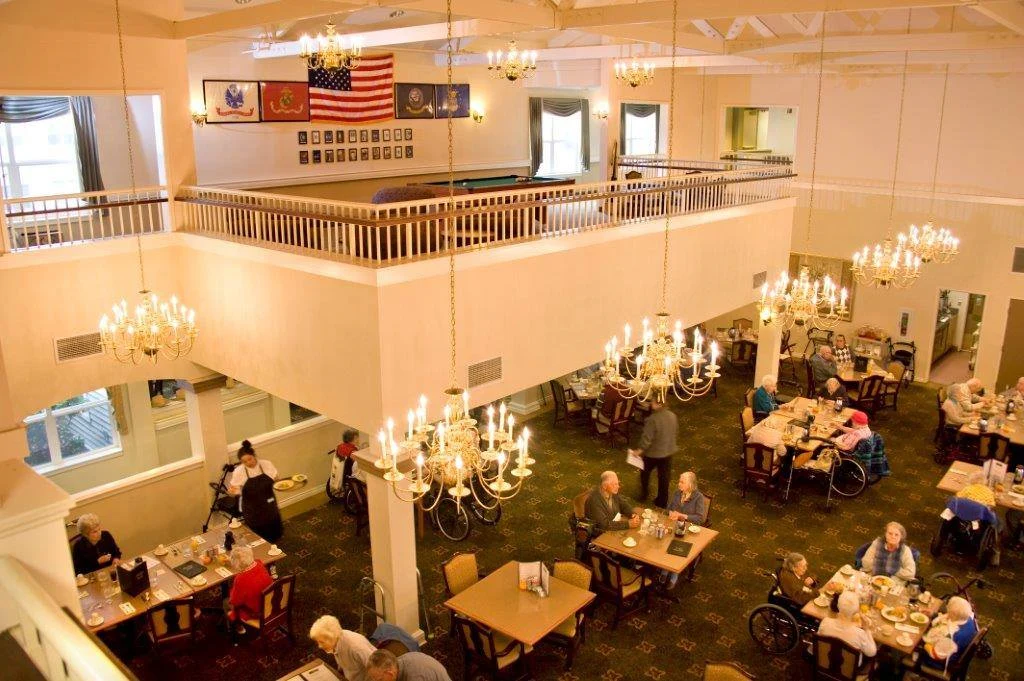 Image of Merrill Gardens at Sheldon Park (4)