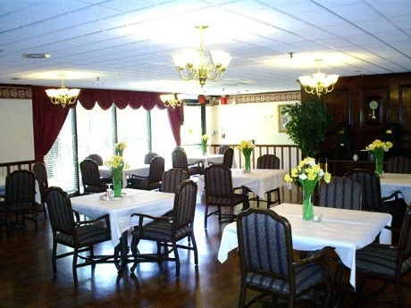 Image of Nhc Healthcare, Oak Ridge (4)