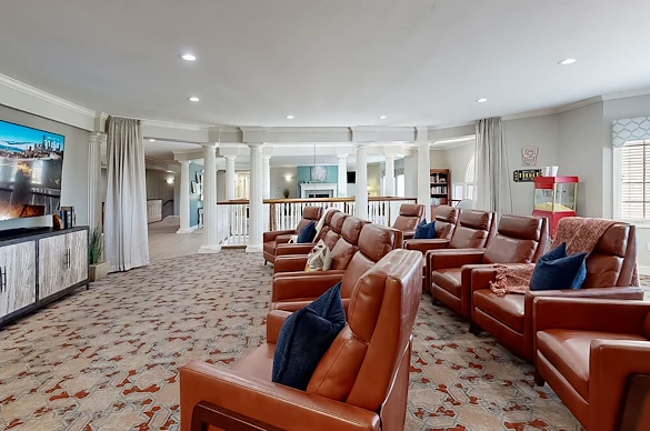 Image of Green Tree (8)