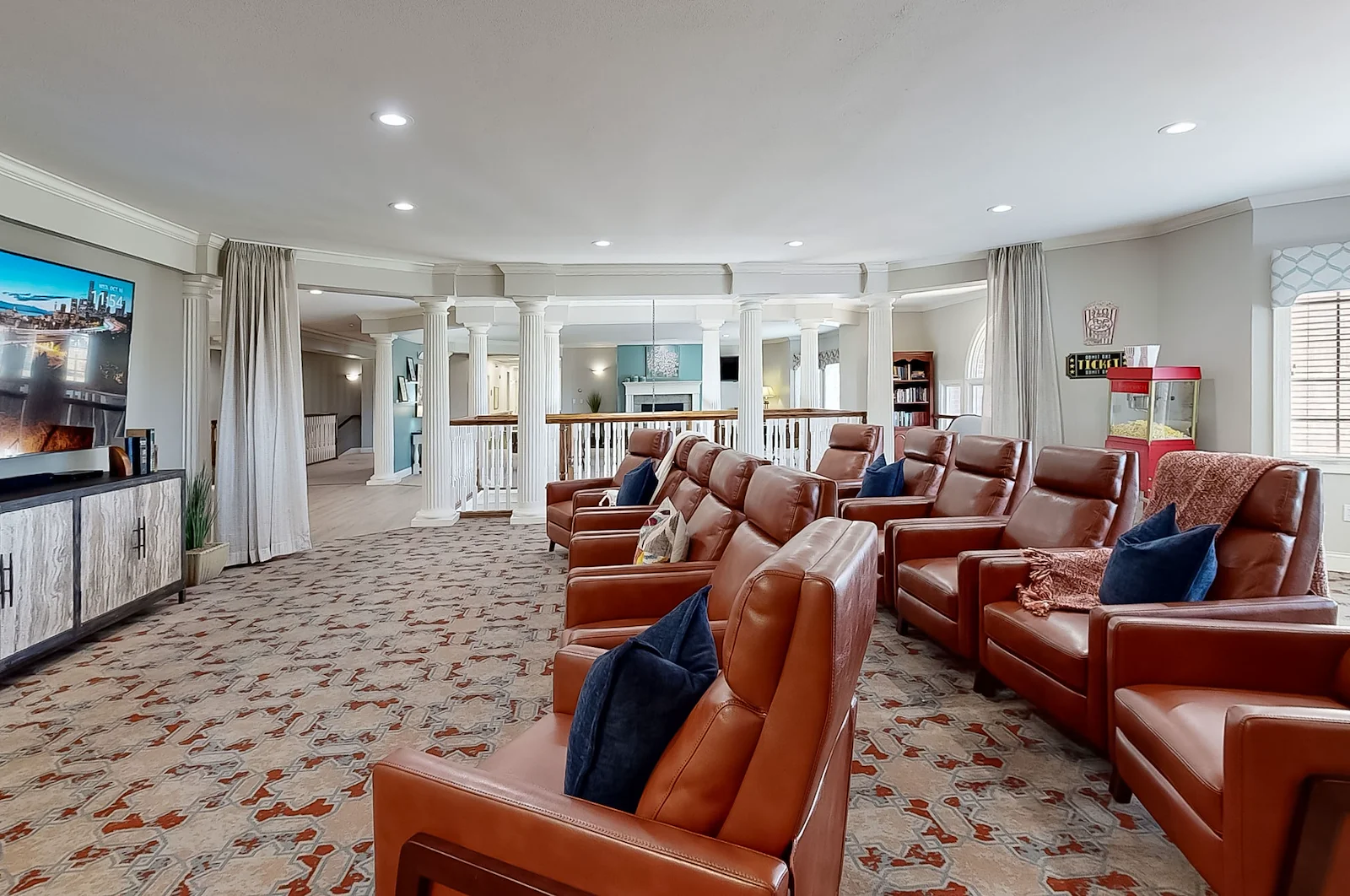 Image of Green Tree (8)