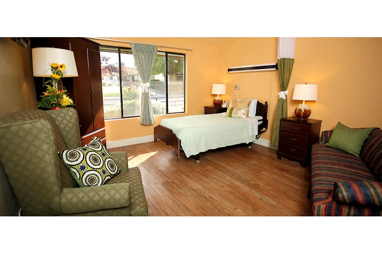 Image of Pine Creek Care Center (7)