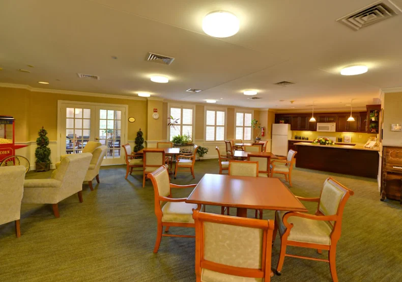 Charter Senior Living of Fredericksburg, Virginia, sitting area with tables