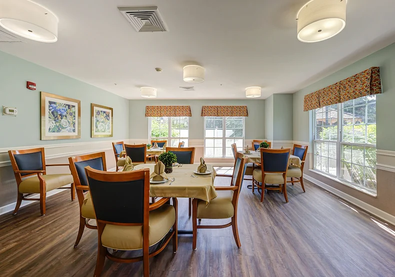 Image of Arden Courts of Geneva (5)