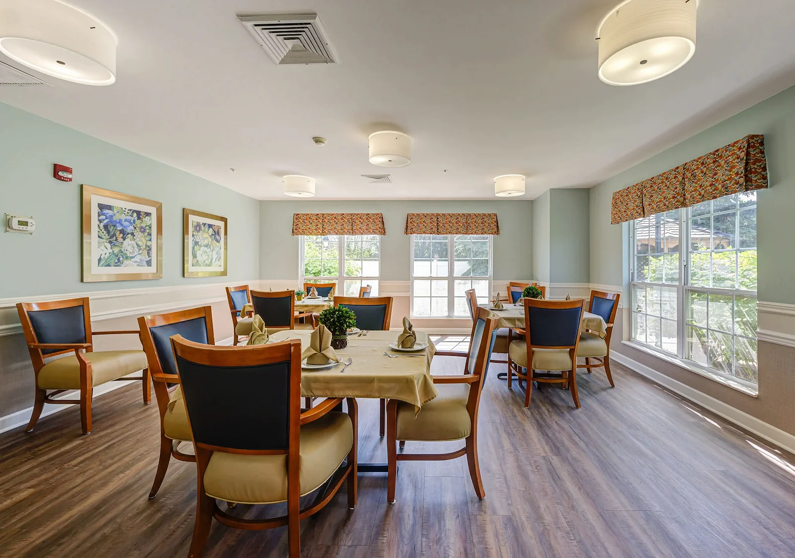 Image of Arden Courts of Geneva (5)