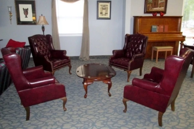 Image of Ahepa 310 Senior Apartments (3)