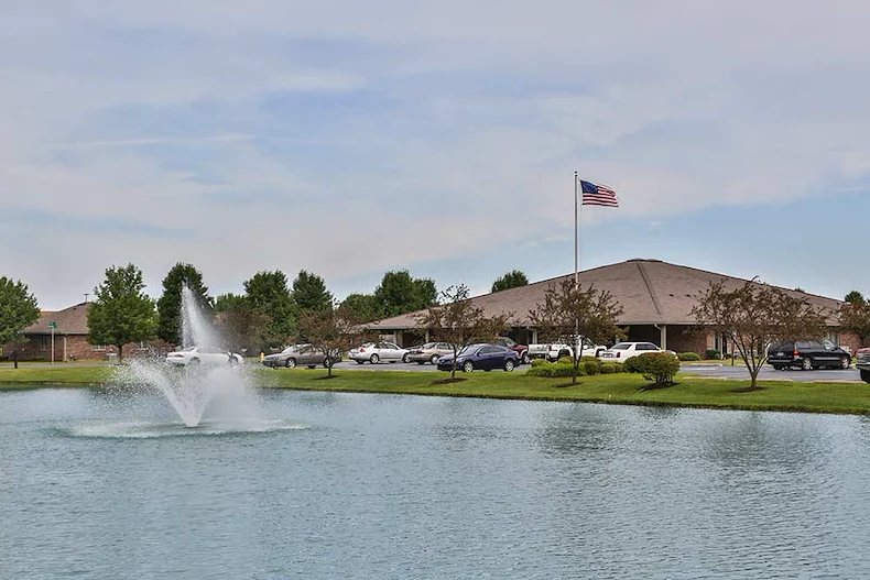Image of CrownPointe of Hartford City (1)