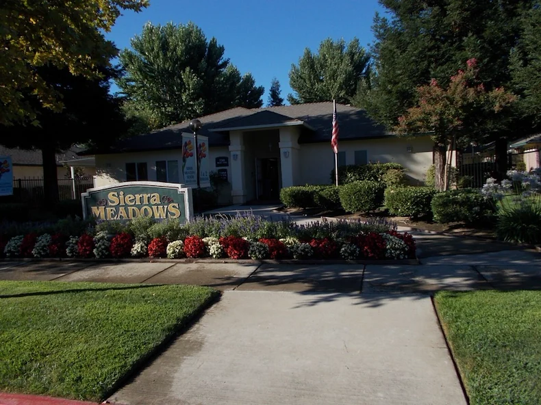 Image of Sierra Meadows Senior (1)