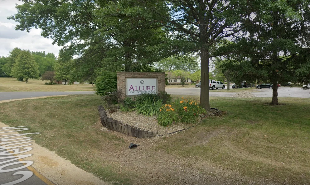 Image of Allure Of Sterling (1)