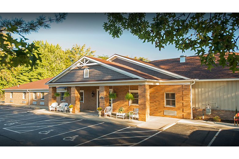 Image of The Pines Healthcare Center (1)