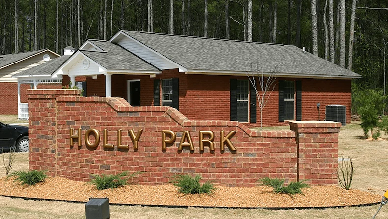 Image of Holly Park (1)