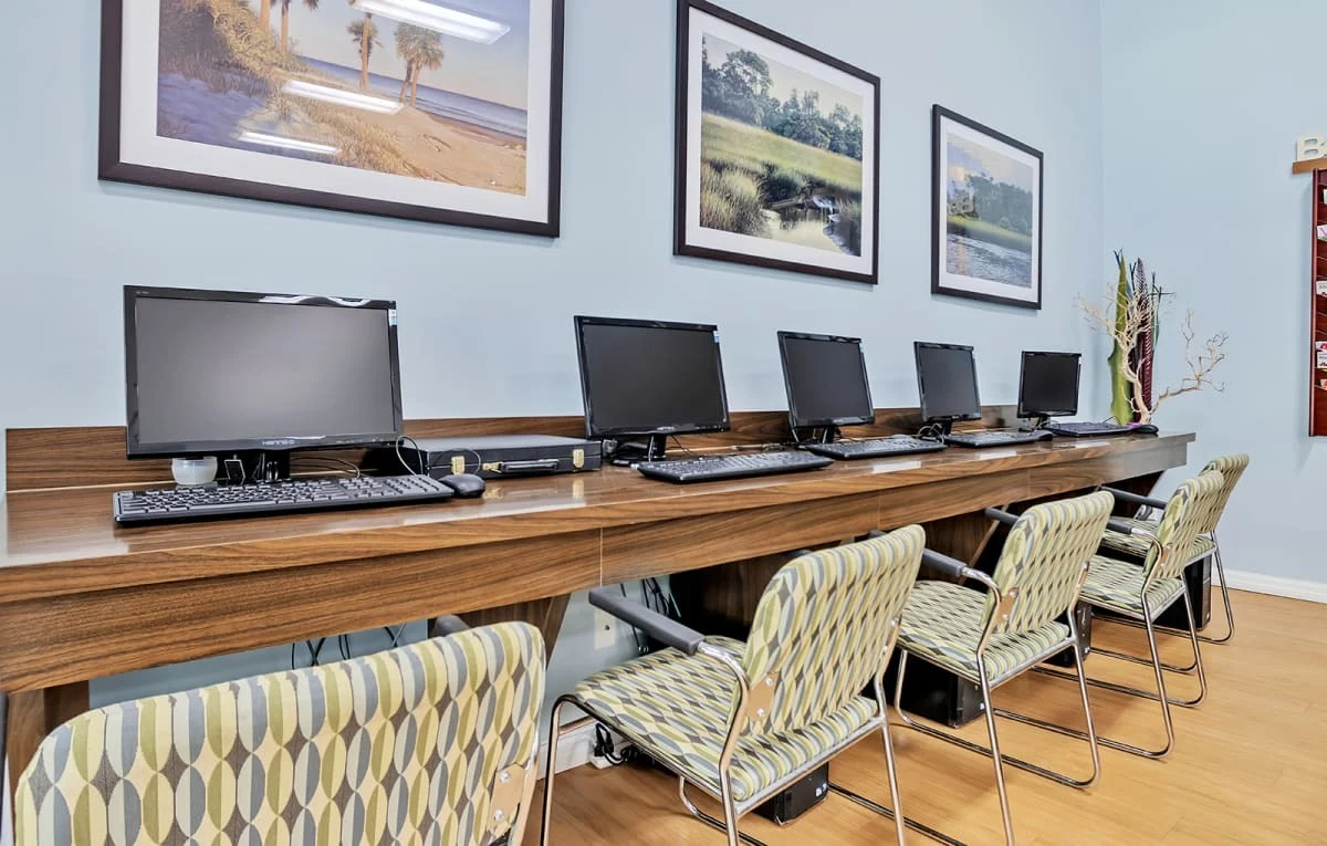 Image of Groves of Delray (8)